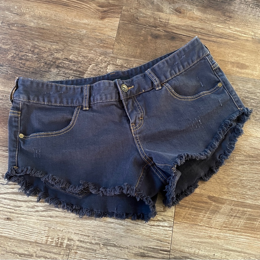 BILLABONG jean shorts 31